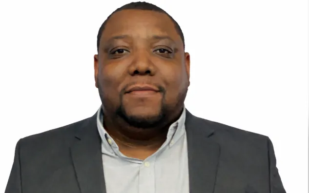 Enrique Myles
